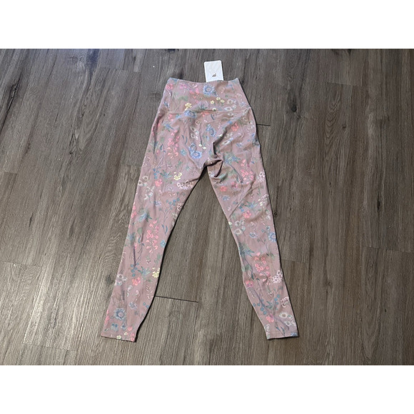 NWT Fabletics Ultra High-Waisted Pure-luxe 7/8 Leggings Size S Granola Girl - Picture 4 of 7